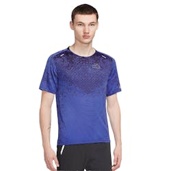 Nike Dri-FIT ADV Run Division Techknit T-shirt Herren