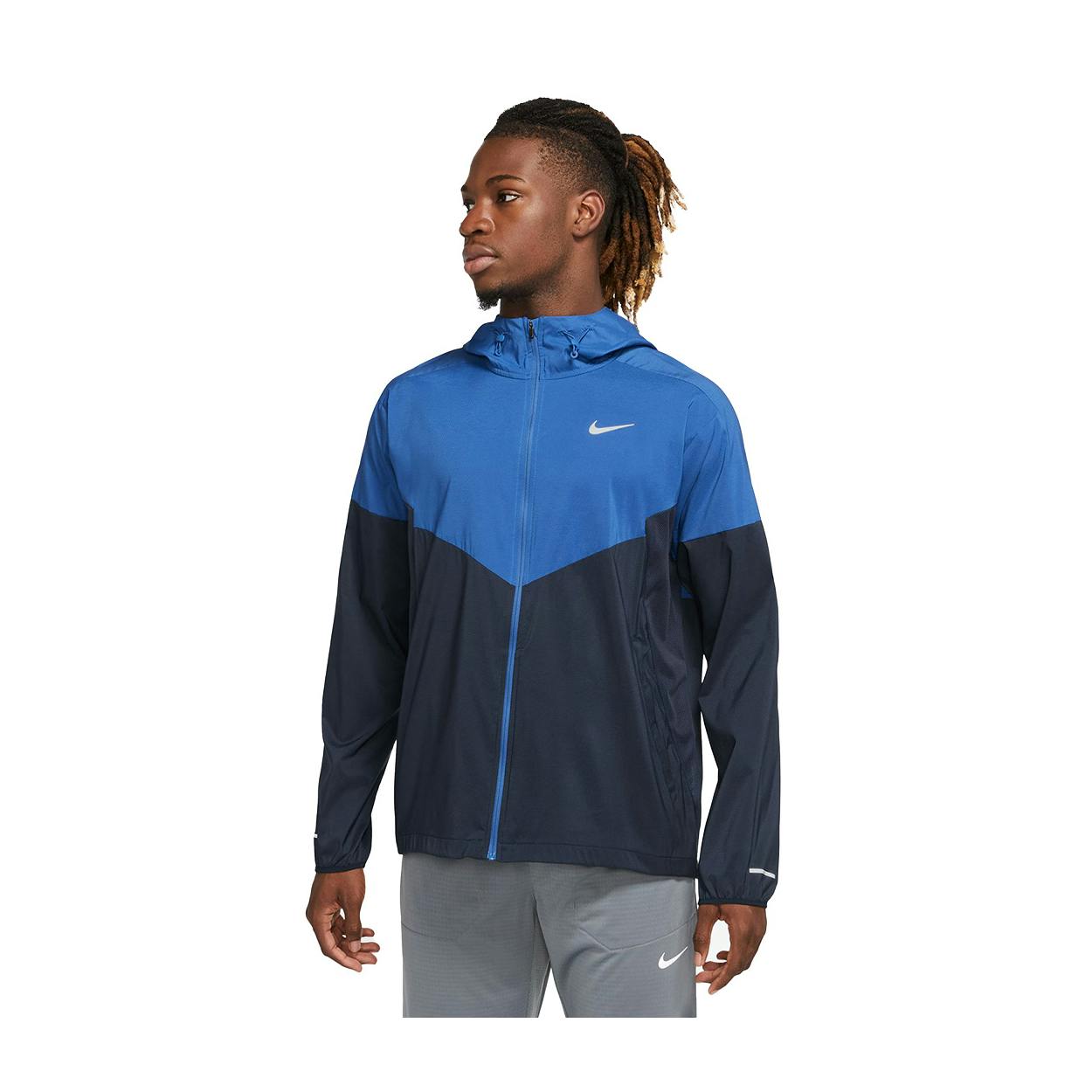 Nike Impossibly Light Windrunner Jacket Men | 21RUN