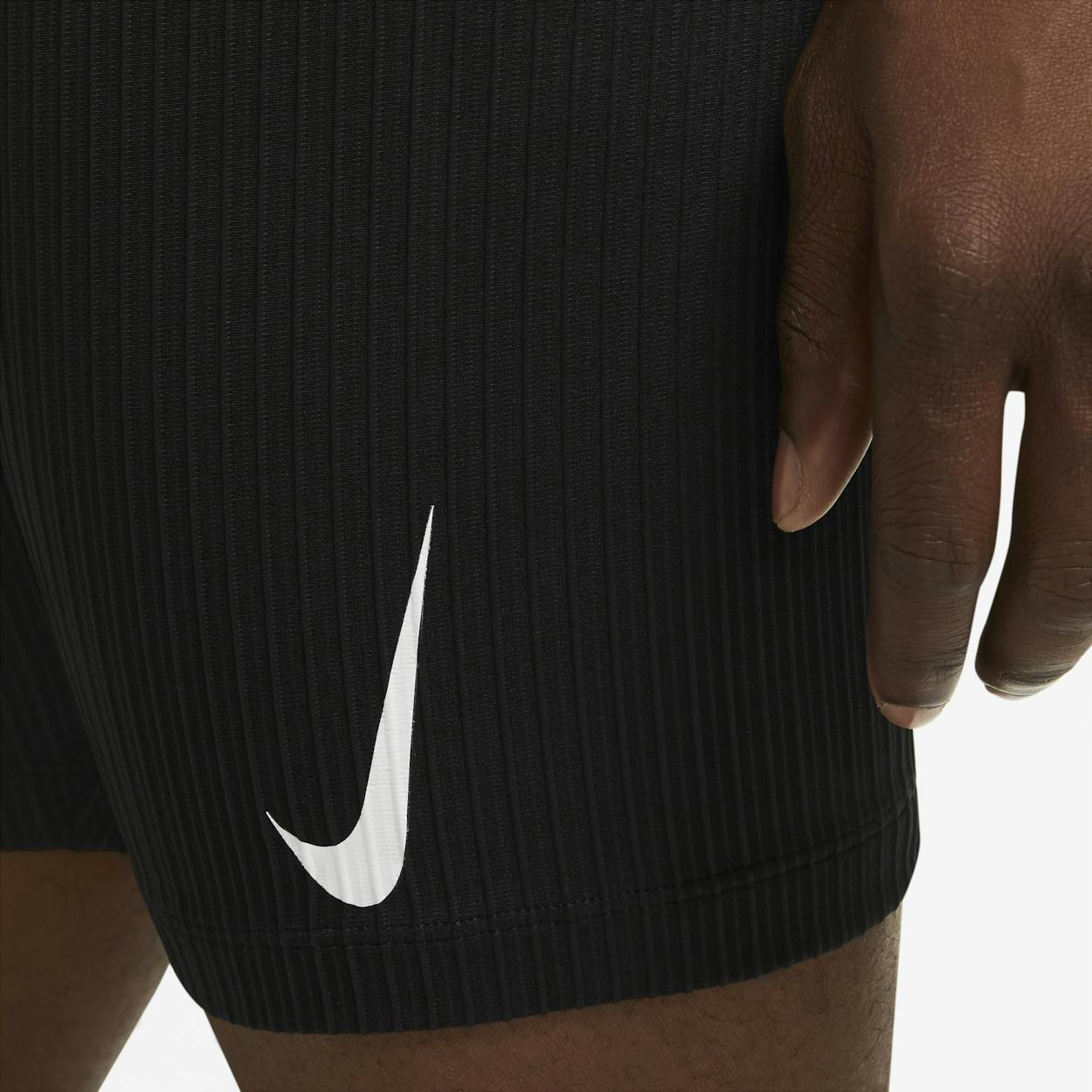 Nike Dri-FIT ADV AeroSwift Short Tight Men | 21RUN