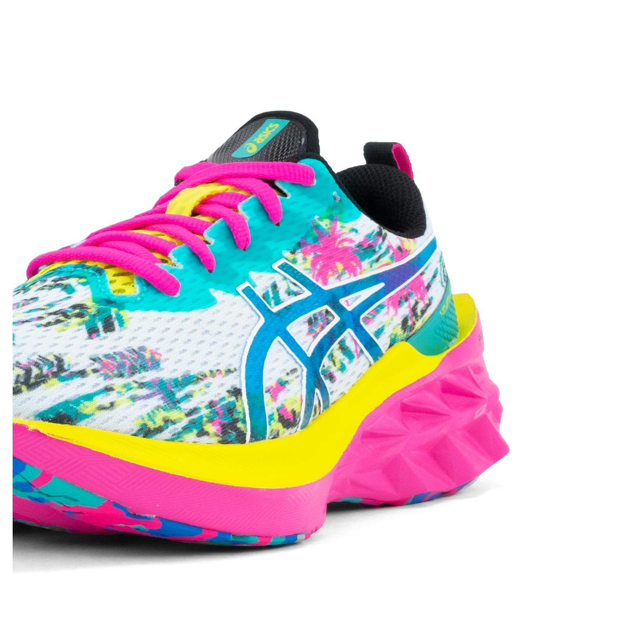 ASICS Novablast 2 Color Injection Women | 21RUN