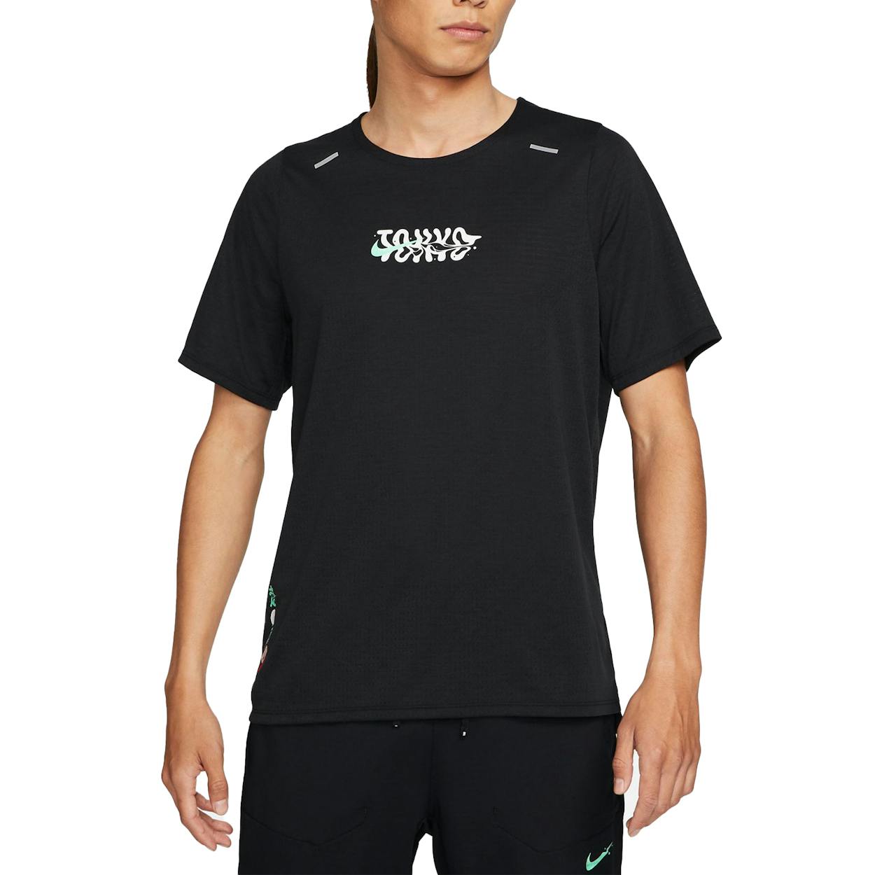 jacht directory het formulier Nike Rise 365 Tokyo T-shirt Men | 21RUN