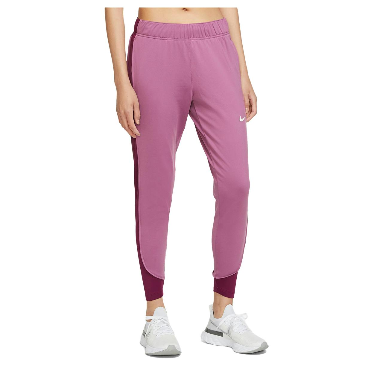 lave mad Do Sportsmand Nike Therma-Fit Essential Pants Dame | 21RUN