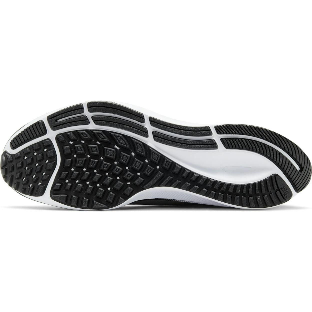 Nike downshifter 8 vs pegasus best sale