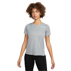 Nike Dri-FIT Race T-shirt Women