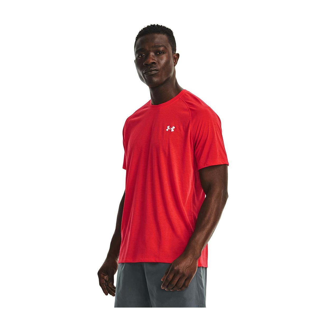 Under armour sales streaker t shirt