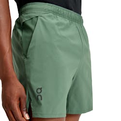 On Essential Shorts Herre